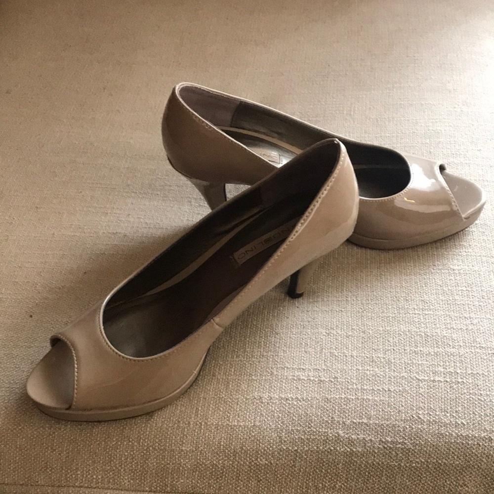 COPY - Open toe pumps